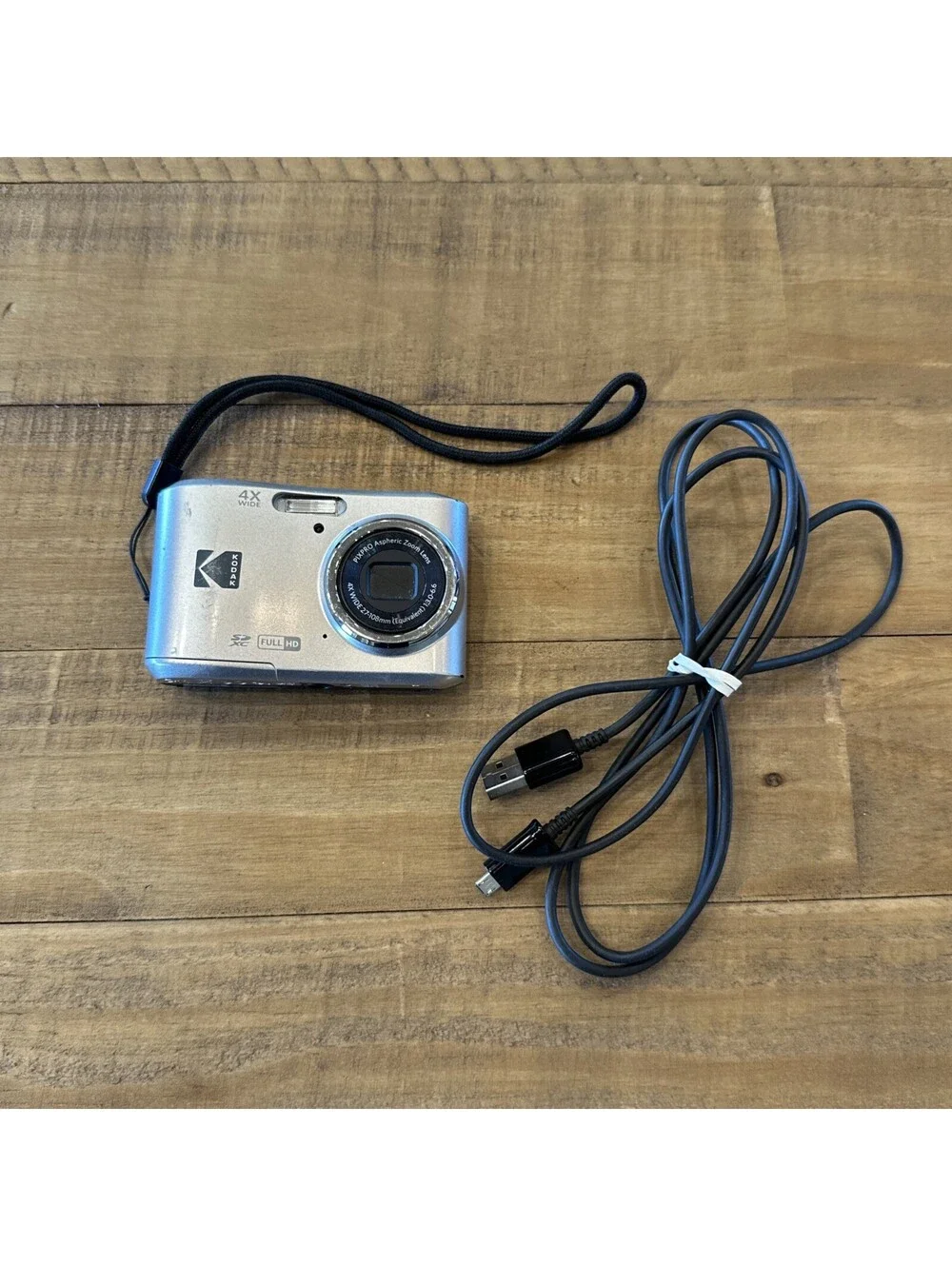 KODAK FZ45-SL PIXPRO 4X Optical Friendly Zoom Digital Camera - Silver FOR PARTS